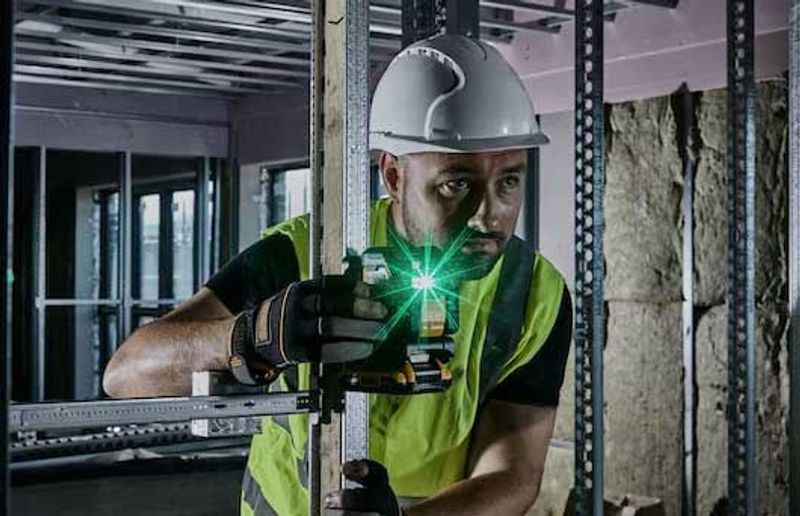 DeWalt DCLE34021N Krysslaser 18V XR Grön (utan batterier)