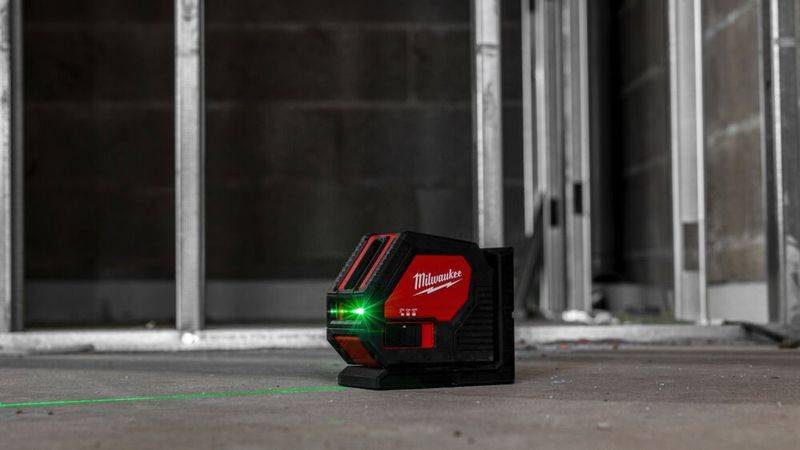 Milwaukee CLL-C Krysslaser Grön
