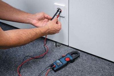 Bosch GMC 600-15 True RMS Strömtång IP54