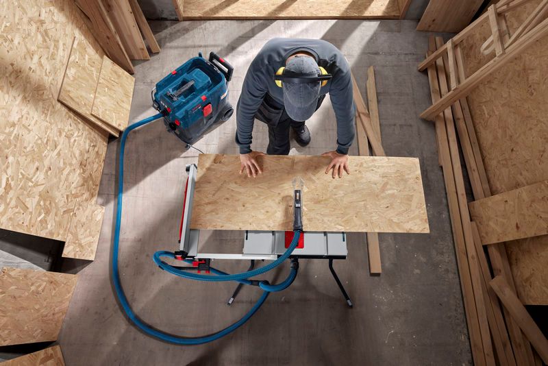 Bosch GTS 70-216 Bordssåg kompakt och exakt