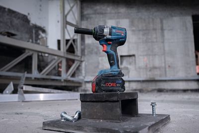 Bosch GDS 18V-750 C Mutterdragare 18V 1/2" L-BOXX (utan batterier)