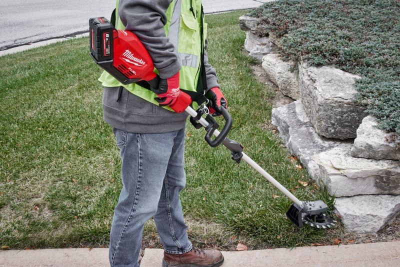 Milwaukee M18 FOPH-RA Trimmersax för Multitrimmer