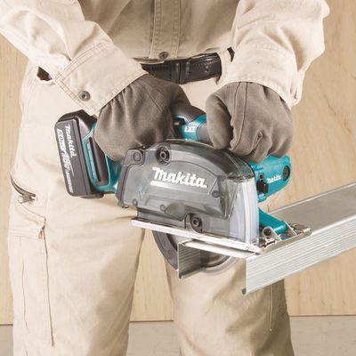Makita DCS552Z Metallkapsåg 18V 136mm (Utan batterier)
