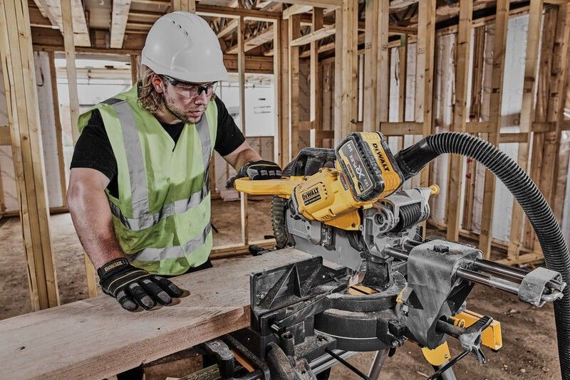 DeWalt DCS781N Kapsåg 54V XR FV 305mm (utan batterier)