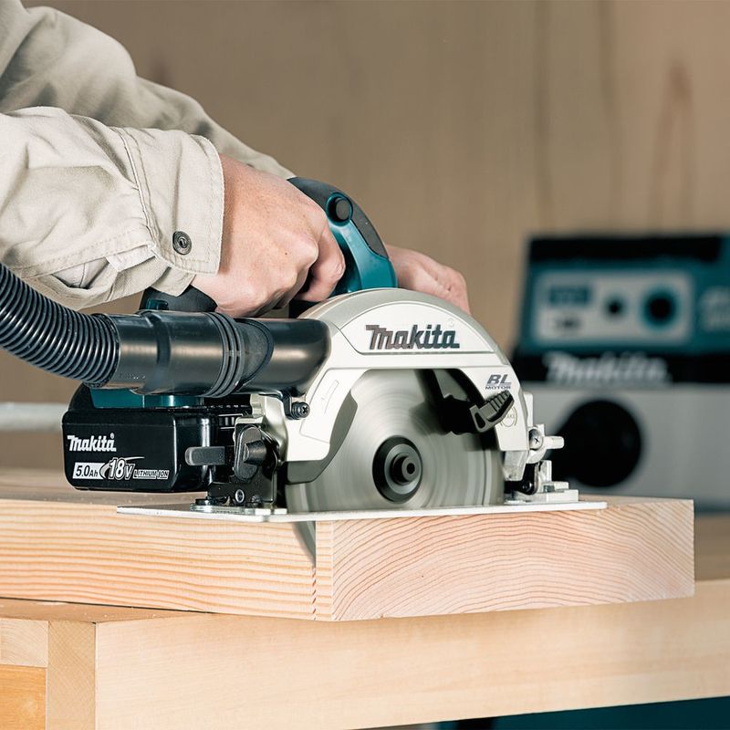 Makita DHS661ZU Cirkelsåg 18V 165mm BL (Utan batterier)