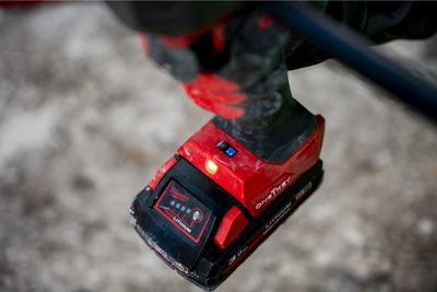 Milwaukee M18 FCST Kabelskalare 18V (utan batterier)