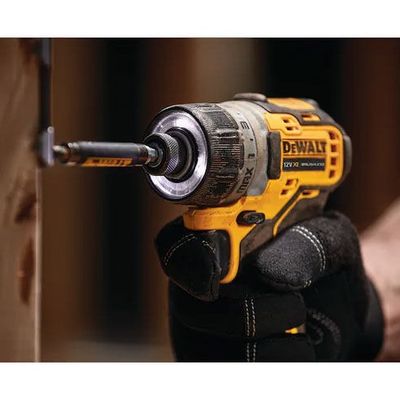 DeWalt DCF601D2 Skruvdragare 12V T-STAK (2x2,0ah)