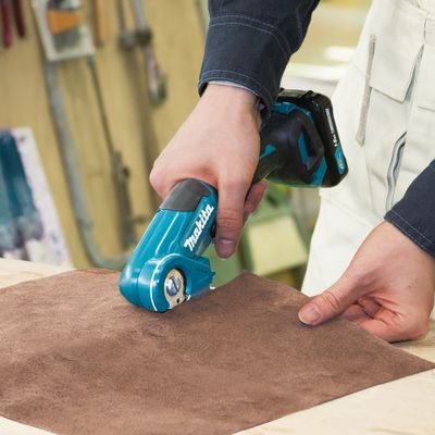 Makita CP100DZ Batteridriven Universalsax 12V (Utan batterier)