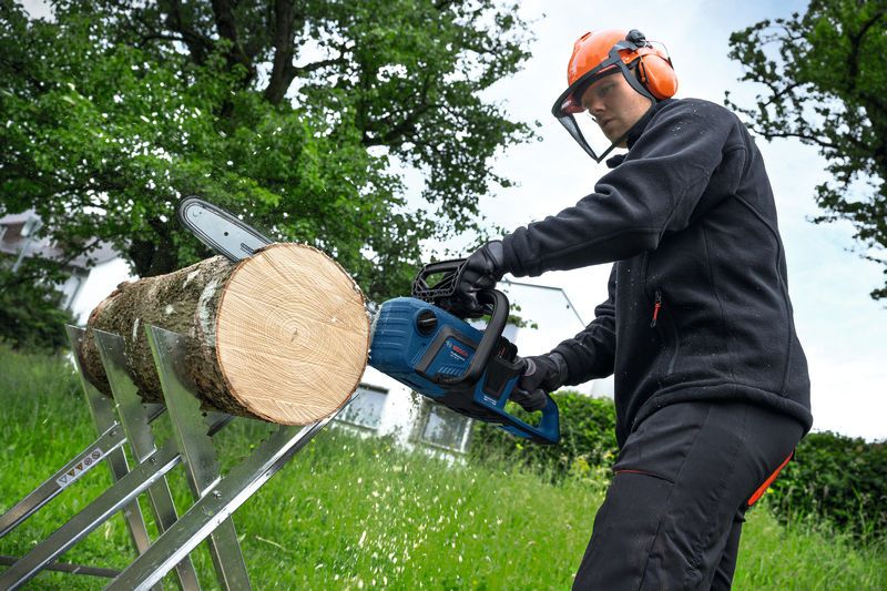 Bosch GKE 18V-40 kedjesåg 18V (utan batterier)