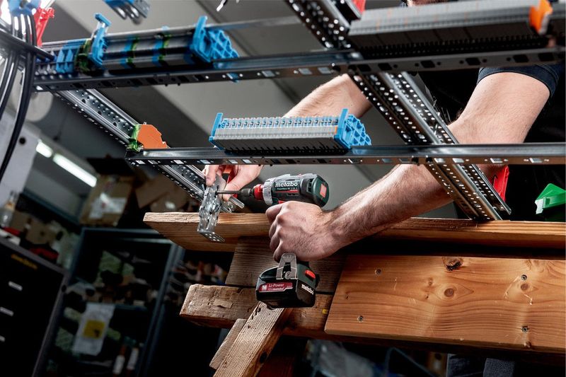 Metabo BS 12 BL Q Borr-/Skruvdragare POWERMAXX 12V LiHD (2x4,0ah)