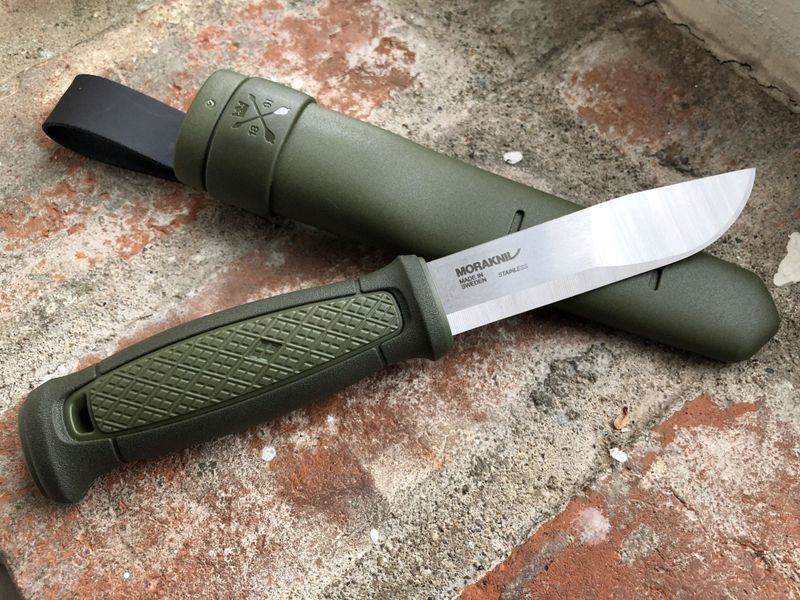Mora Kansbol Kniv Grön flåslipad 109/226mm