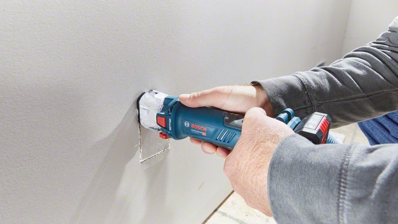 Bosch  GCU 18V-30 Gipsskärare 18V (utan batterier)