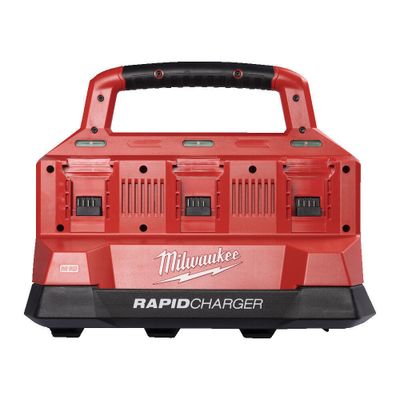 Milwaukee M18 PC6 PACKOUT 6-portsladdare