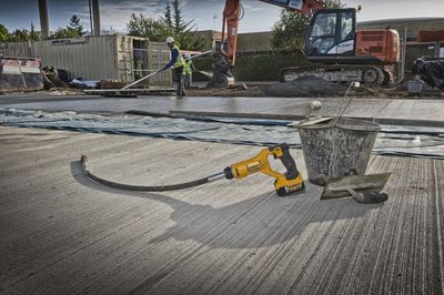 DeWalt DCE531N Betongvibrator 18V XR (utan batteri)