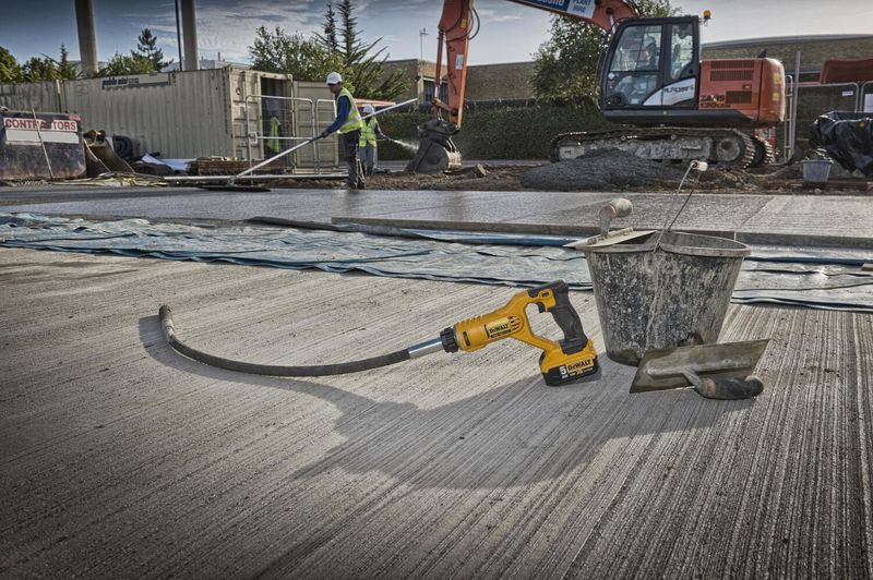 DeWalt DCE531N Betongvibrator 18V XR (utan batteri)