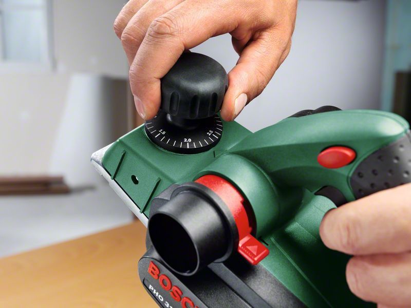 PHO 3100 Bosch Elhyvel 82mm 750W
