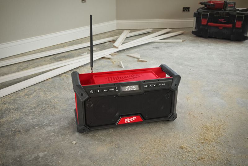 Milwaukee M18 RADDAB+G2-0 Radio Bluetooth/AM/FM/DAB