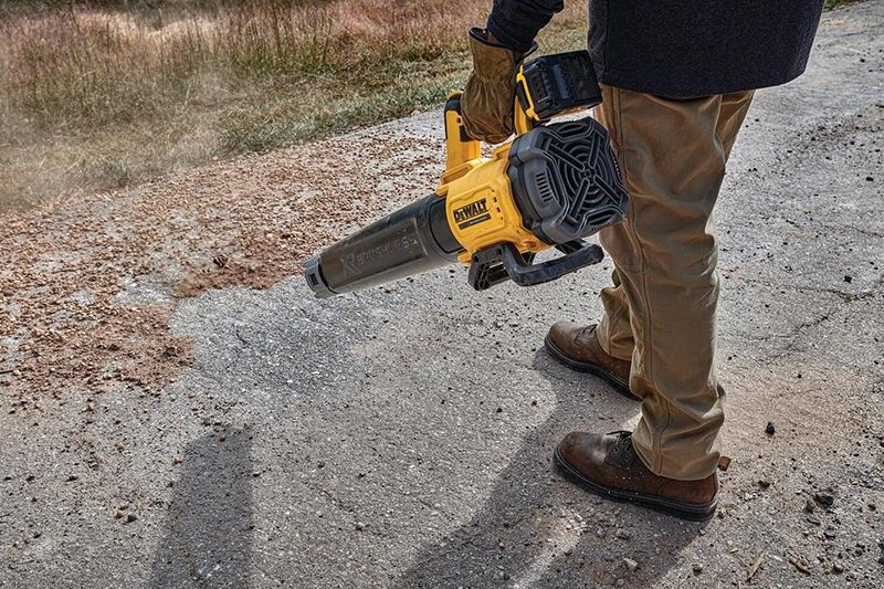 DeWalt DCMBL562P1 Lövblås 18V XR (1x5,0ah)