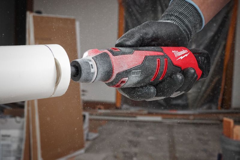 Milwaukee M12 BLROT Multislip 12V (utan batterier)