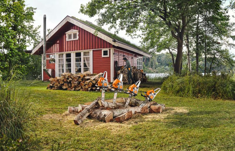 Stihl MS 212 Motorsåg 35 cm 3/8" P 1,8kW