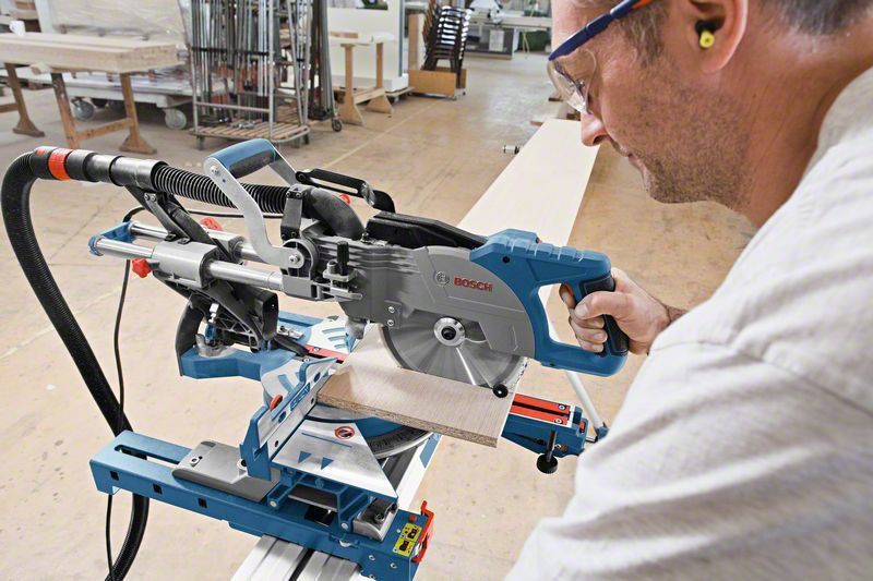 Bosch GCM 8 SJL Kap-/Geringssåg 216mm