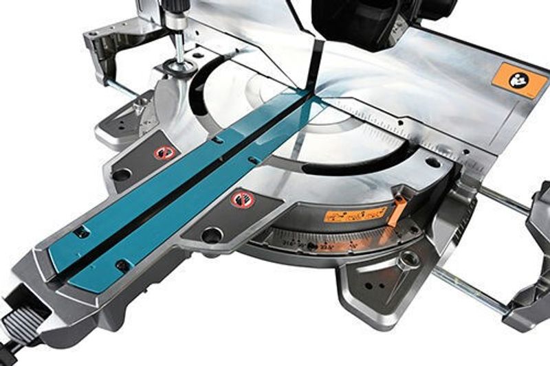 Makita LS003GZ01 Kap-och gersåg XGT® 40V 305mm (utan batteri)