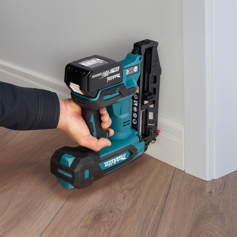 Makita DBN601ZJ Dyckertpistol 18V 1,6mm (Utan batterier)