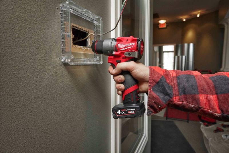 Milwaukee M12 FPD2-402X Slagborrmaskin 12V (2x4,0ah)