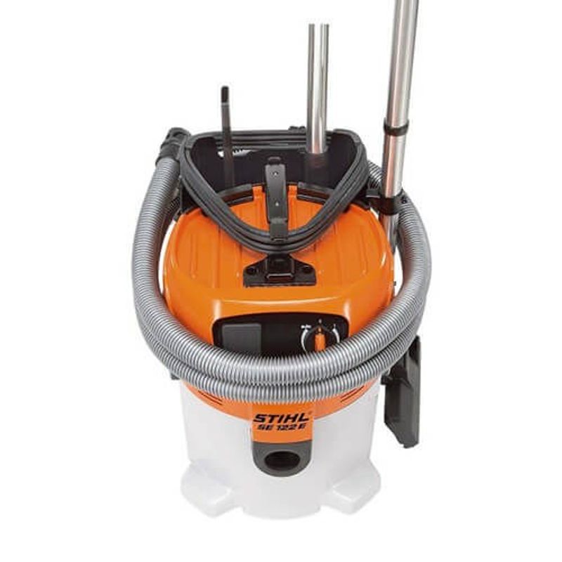 Stihl SE 122 E Dammsugare 1500W (30L)