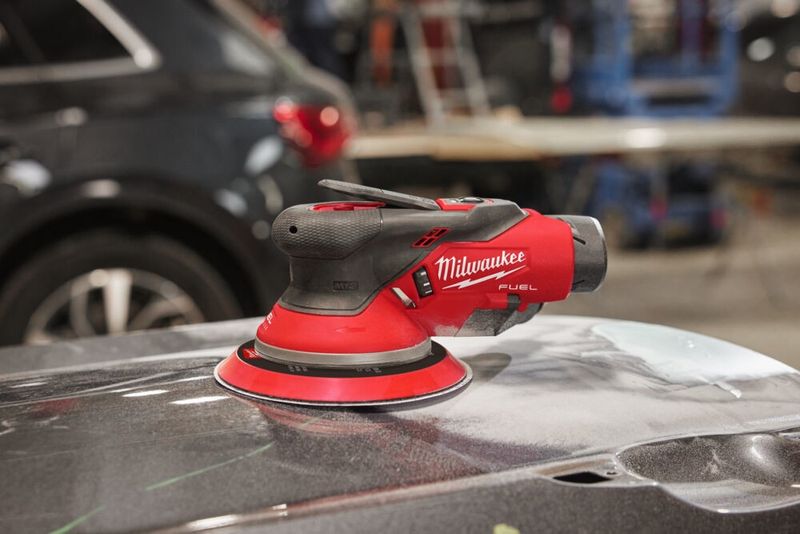 Milwaukee M12 FROS2.5-0 Excenterslip 150mm 12V 2.5 (utan batterier)