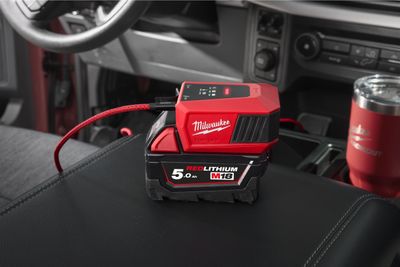 Milwaukee M18 TC tvåvägsladdare USB-C 100 W