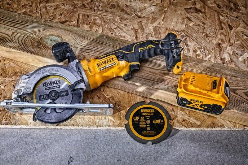 DeWalt DCS571NT Cirkelsåg 18V 115 mm XR (utan batteri)