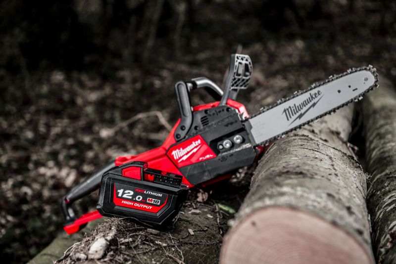 Milwaukee M18 FCHSC-121 Kedjesåg 18V 40cm (1x12,0ah)