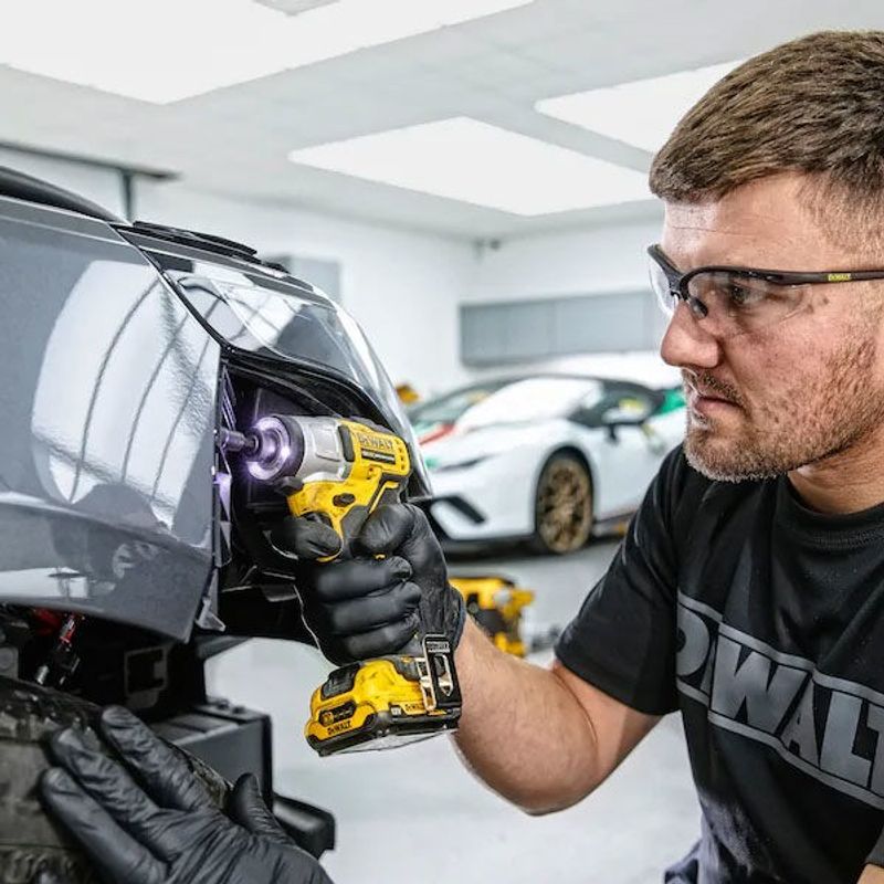 DeWalt DCF801D2 Slagskruvdragare 12V (2x2,0ah)