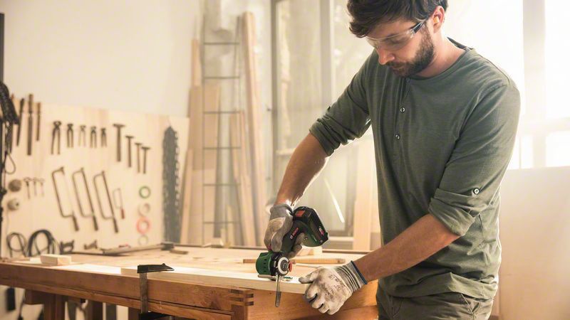 Bosch Multisåg AdvancedCut 18 18V (1x2,5Ah)