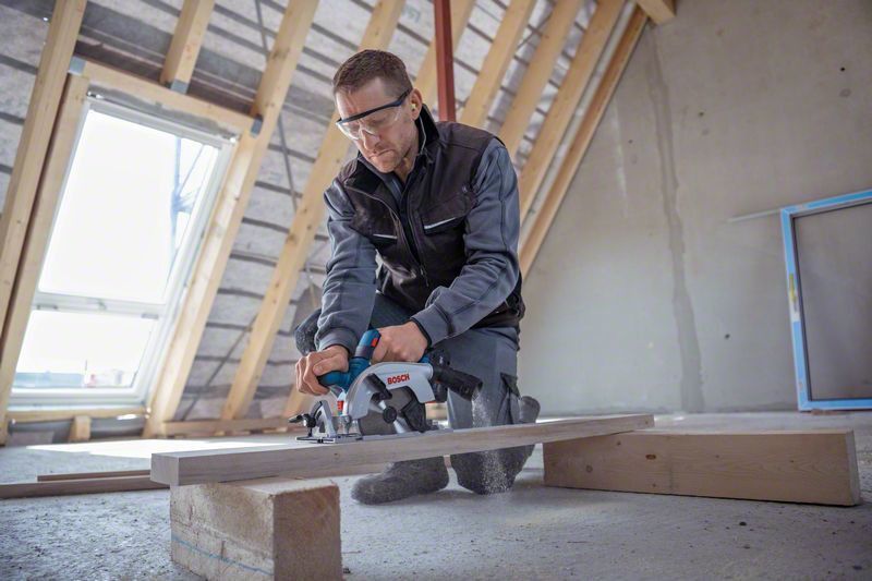 Bosch GKS 18V-57-2 L Batteridriven Cirkelsåg 18V (utan batterier)