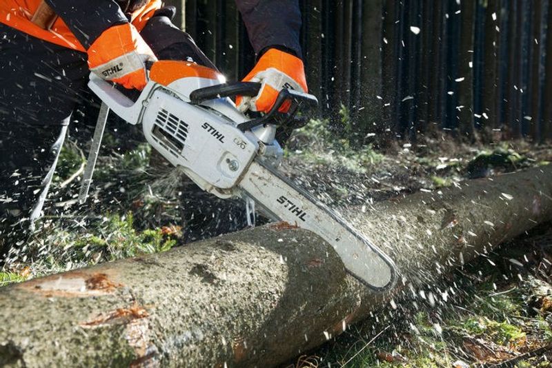 Stihl MS 201 C-M Motorsåg 30cm 3/8"