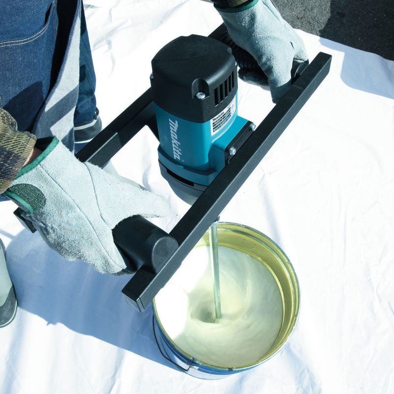 Makita UT1400 Blandare/Visp 140mm 1300W