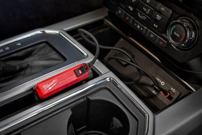 Milwaukee L4 PPS-301 Powerbank 4V 3,0ah