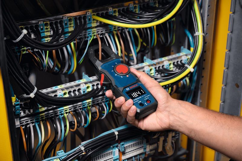 Bosch GMC 600-15 True RMS Strömtång IP54