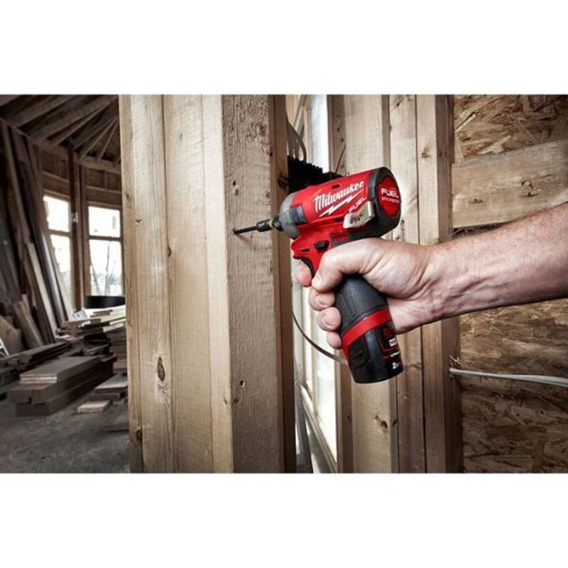 Milwaukee M12 FQID-202X Slagskruvdragare FUEL 12V (2x2,0ah)