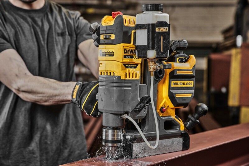 DeWalt DCD1623X2G Magnetborrmaskin 18V XR/54V FVA (2x9,0ah)