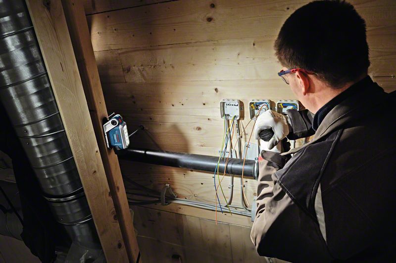 Bosch GLI Deciled 12V-LI Arbetslampa 12V (Utan batterier)