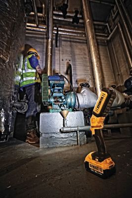 DeWalt DCL050 Arbetslampa LED  18V XR