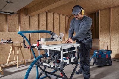 Bosch GTS 70-216 Bordssåg kompakt och exakt