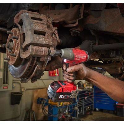 Milwaukee M18 ONEIWP12-502X Mutterdragare FUEL ONEKEY 18V (2x5,0ah)