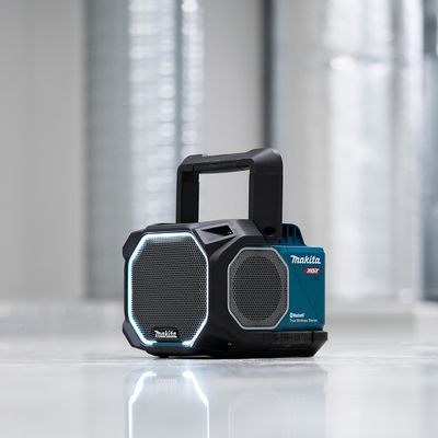 Makita MR014G Bluetooth-högtalare 18V – 40Vmax