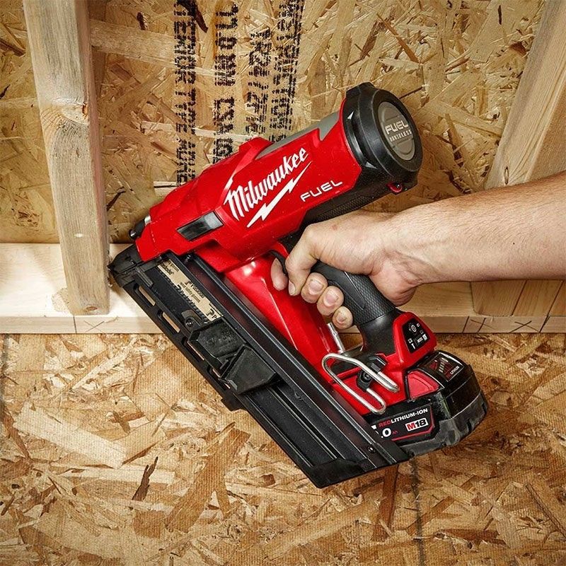 Milwaukee M18 FFN-502C Spikpistol 18V 50-90mm 34g (2x5,0ah)