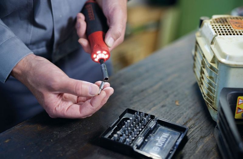 Wiha SpeedE PocketDrive – Elektrisk skruvmejsel med precision