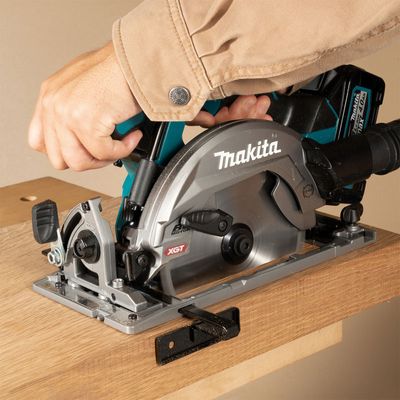 Makita HS012G Cirkelsåg 40V XGT 165mm (utan batterier)